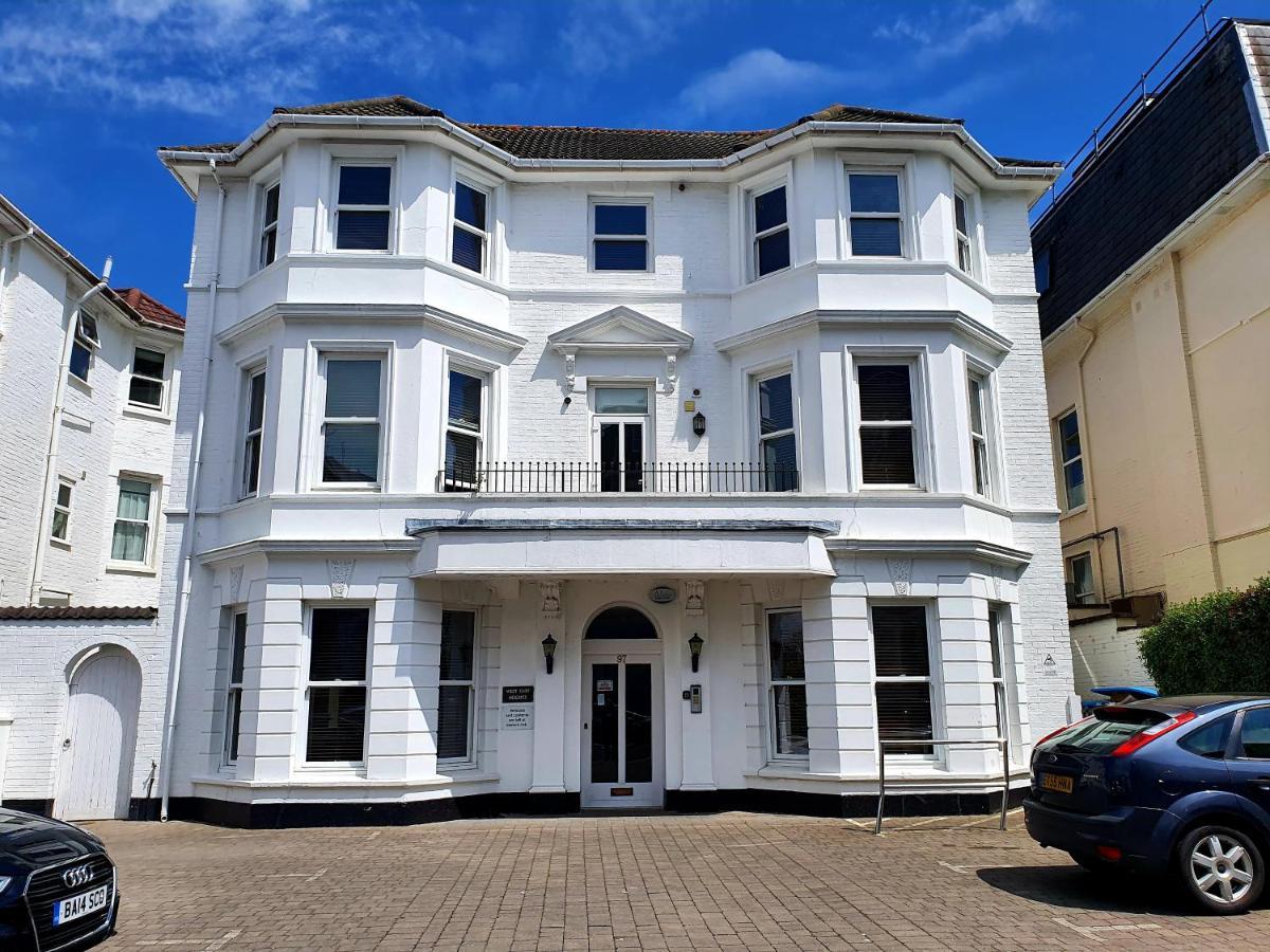 Top Quality Beach Front Apartment Sleep Up To 7 Guests Bournemouth Luaran gambar