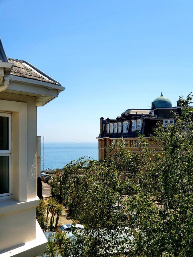 Top Quality Beach Front Apartment Sleep Up To 7 Guests Bournemouth Luaran gambar
